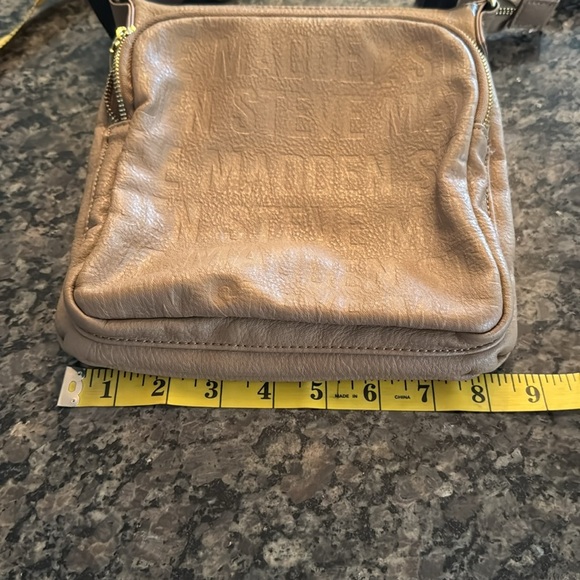 Steve Madden tan leather crossbody EUC - Picture 6 of 14
